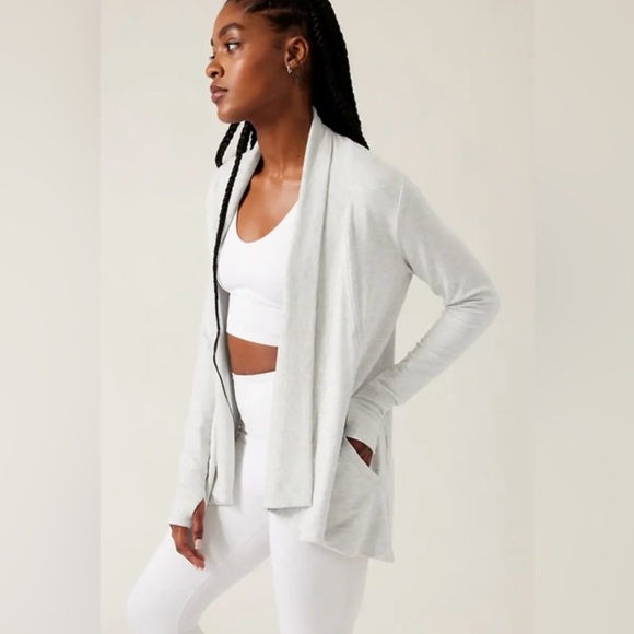 NWOT ATHLETA PRANAYAMA WRAP CARDIGAN HEATHER GREY SIZE Small - Picture 3 of 13